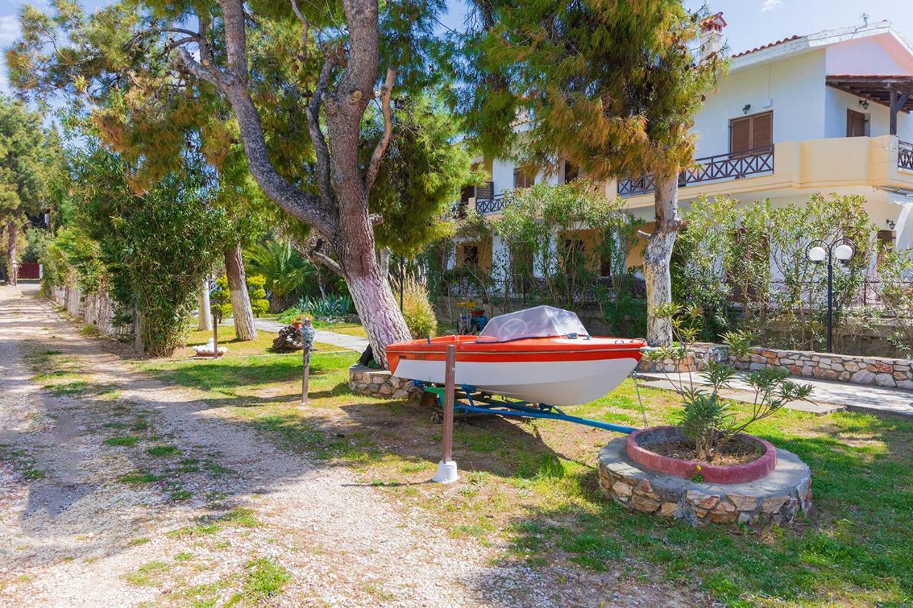 Galazia Akti Seaside Apartments Nikiti  Exteriér fotografie
