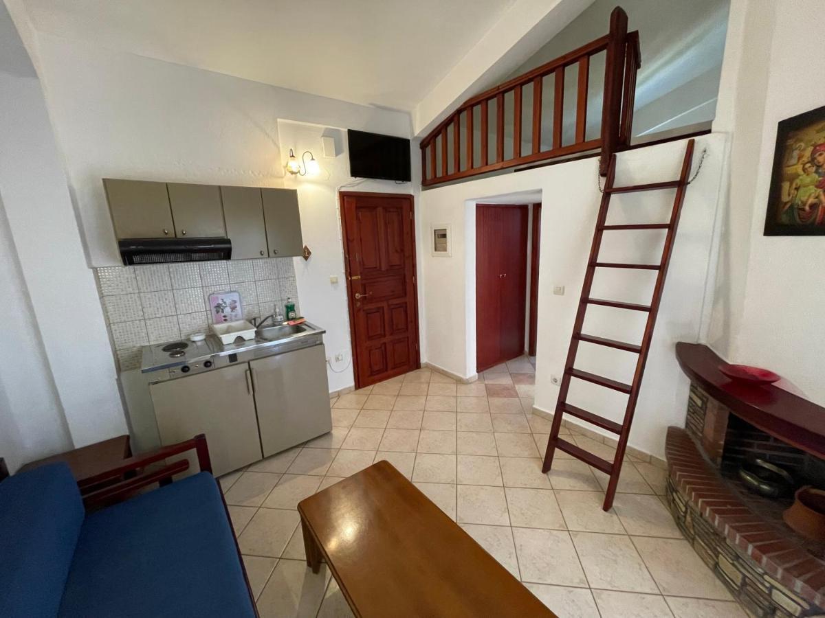 Galazia Akti Seaside Apartments Nikiti  Exteriér fotografie