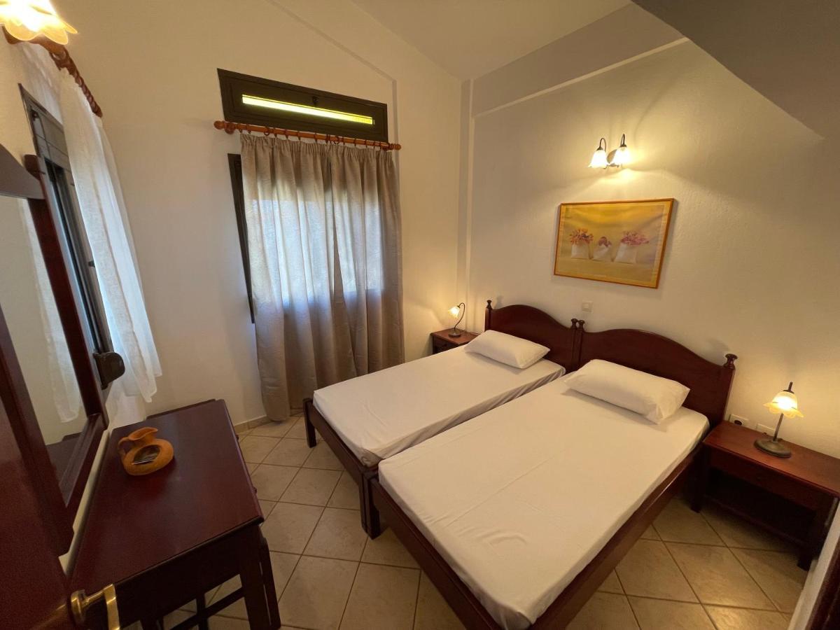 Galazia Akti Seaside Apartments Nikiti  Exteriér fotografie
