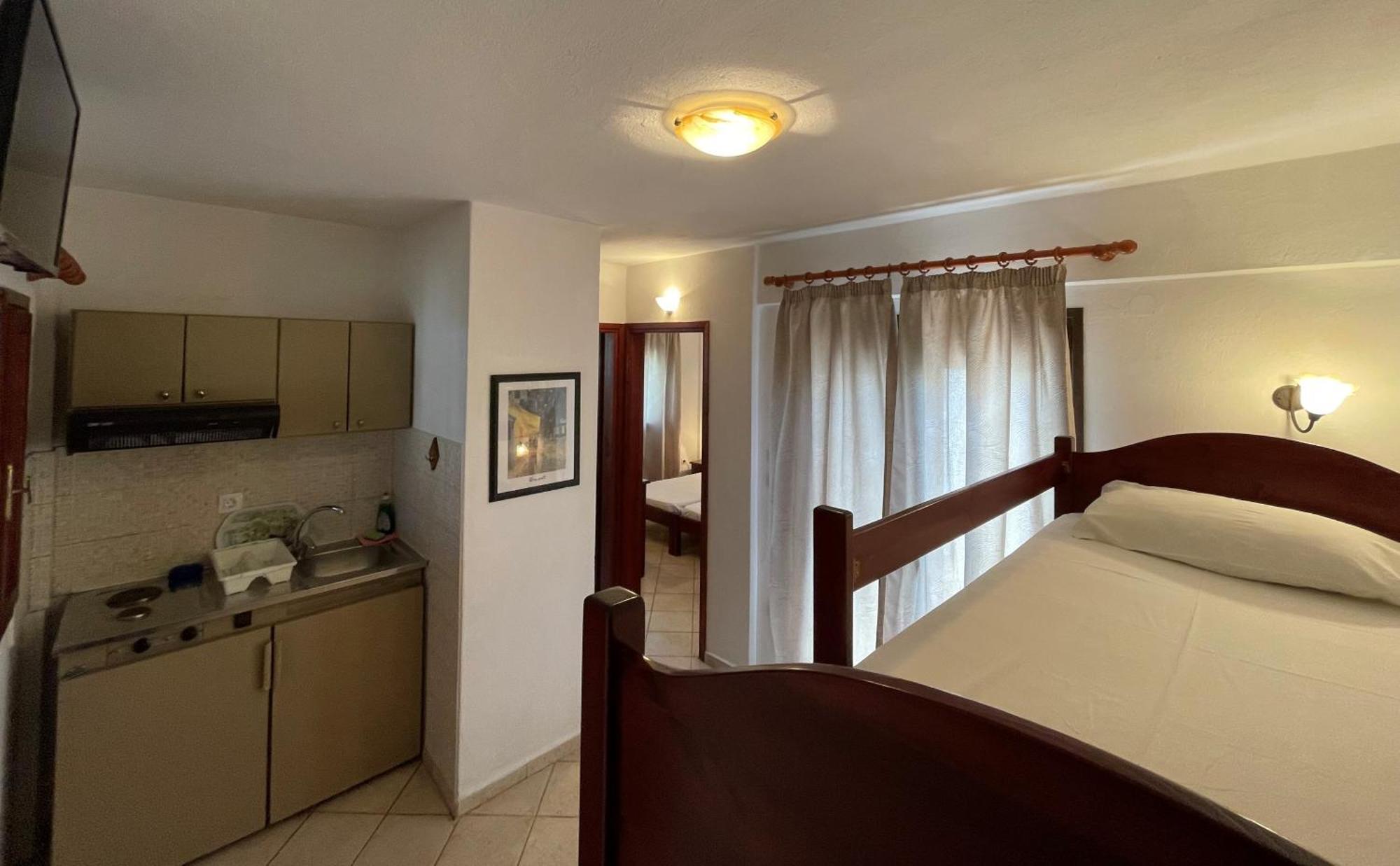 Galazia Akti Seaside Apartments Nikiti  Pokoj fotografie